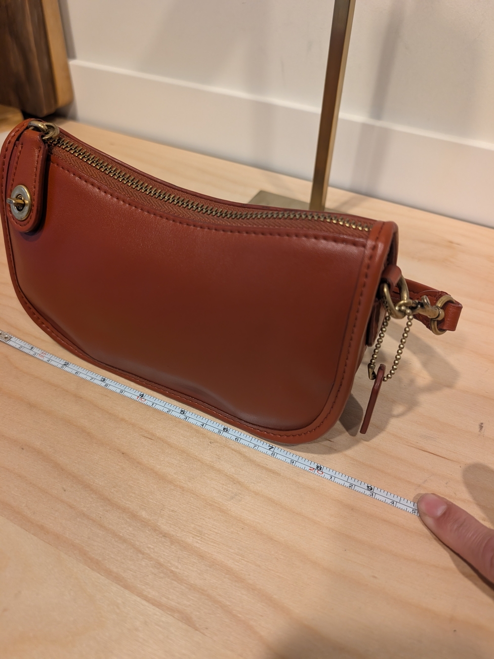 Coach Originals Swinger 20 Glovetanned Leather (Style C2643) - Limited - Picture 11 of 14